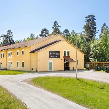 Krongarden Vandrarhem Kristinehamn Extérieur photo