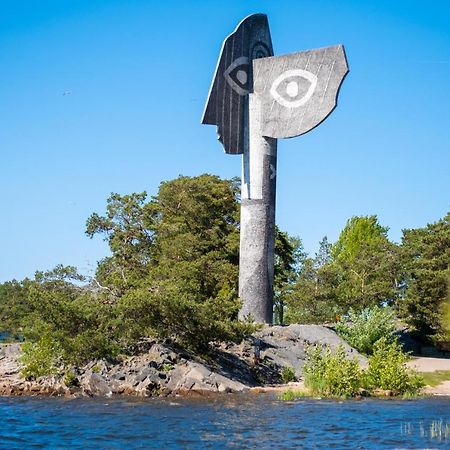 Krongarden Vandrarhem Kristinehamn Extérieur photo