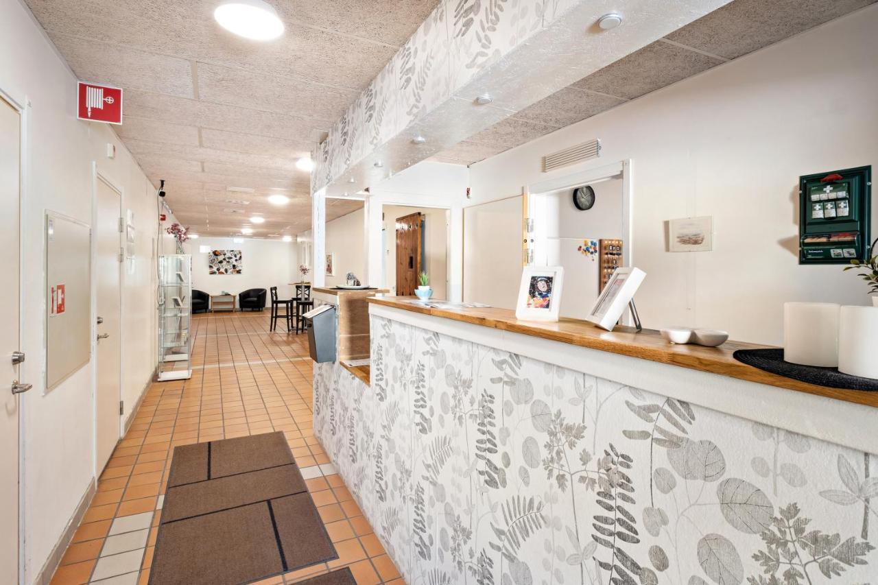 Krongarden Vandrarhem Kristinehamn Extérieur photo
